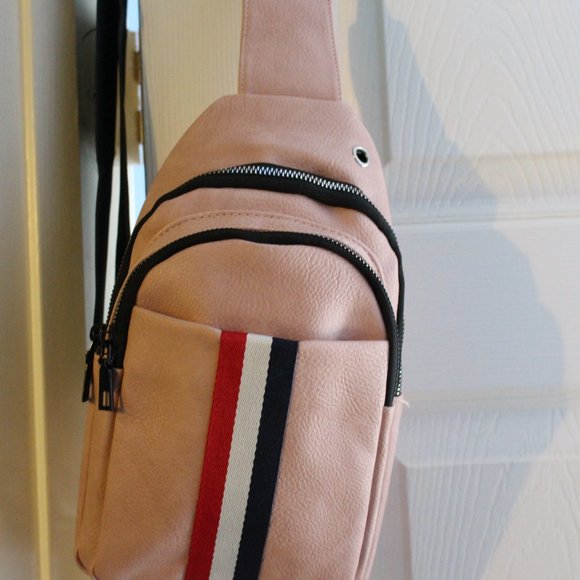 BOTTARI USA CROSS BODY BAG - Picture 3 of 6